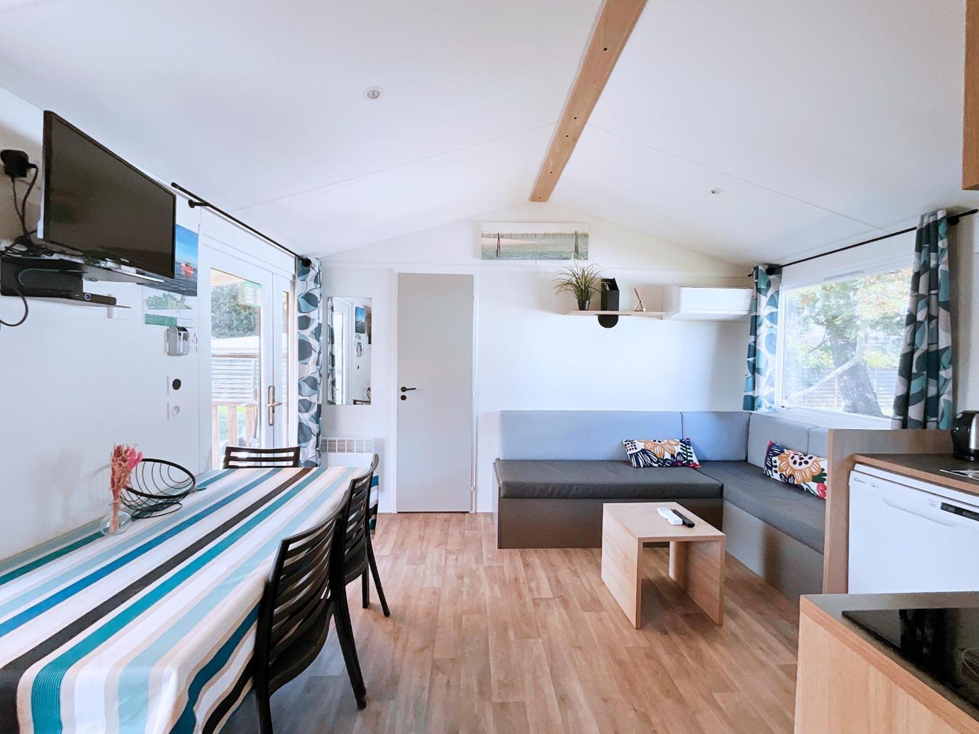 Le Ti Buch Mobilhome En Camping 4 Etoiles Avec Terrasse Plancha Et Climatisation 拉特斯特德布赫 外观 照片